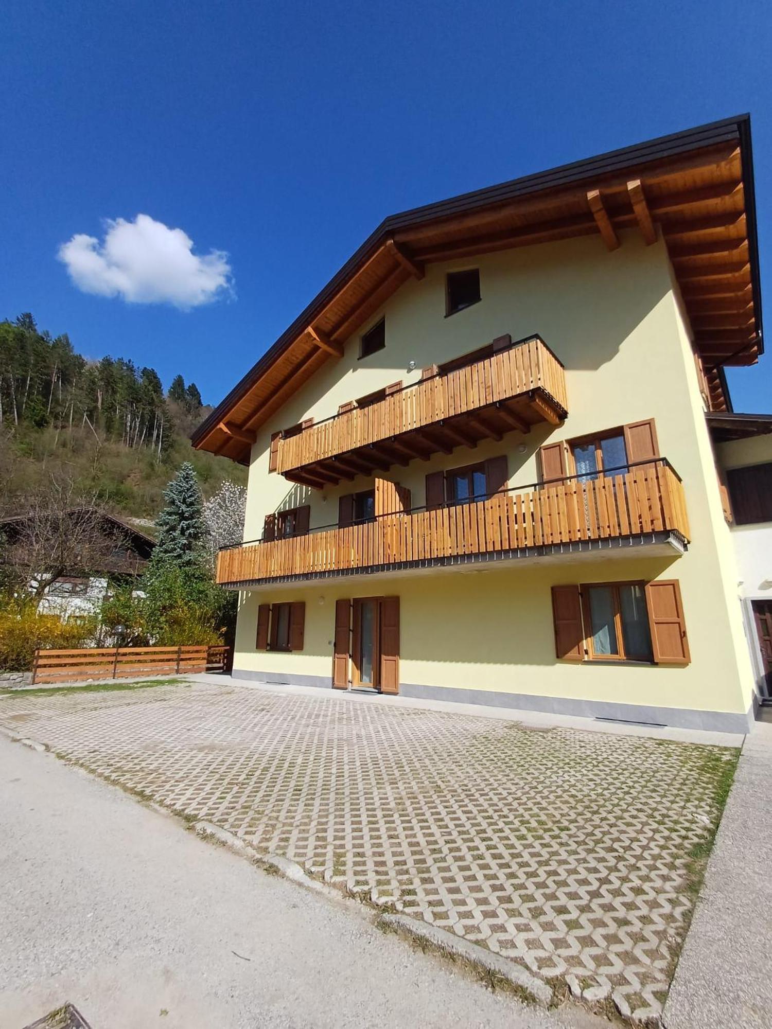Fiore Pieve Di Ledro Kültér fotó